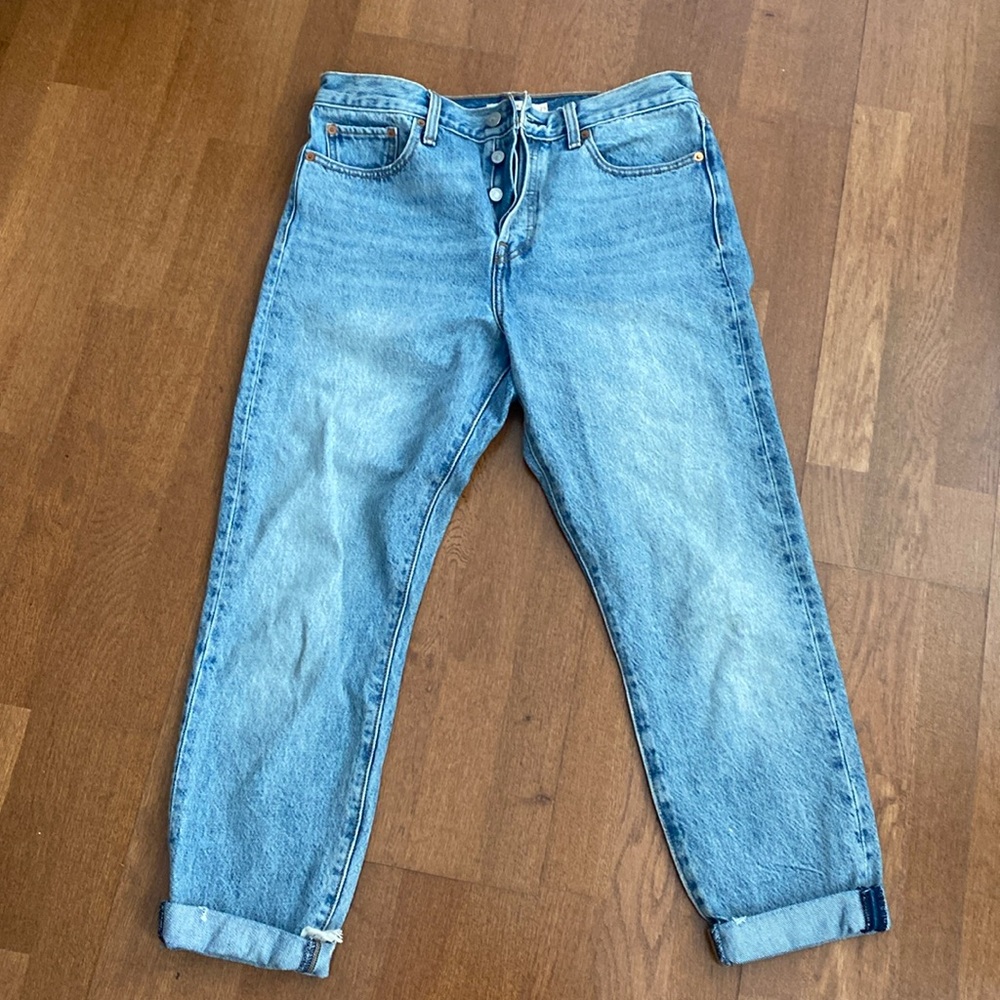 Levi Wedgie Jeans